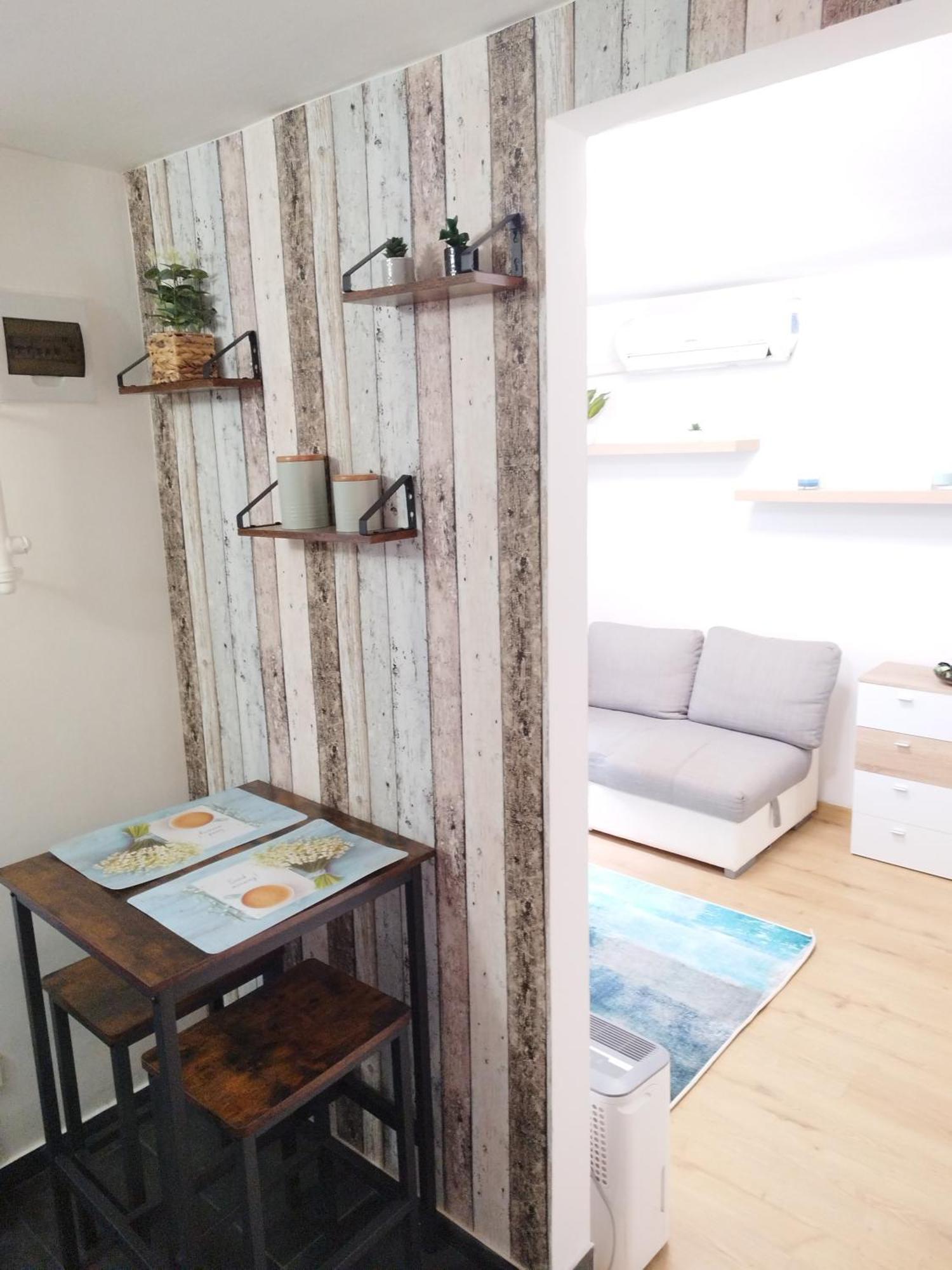 Skyblue Apartment Budapest Bagian luar foto